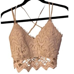 Crochet/Lace Crop Top GUC Gorgeous Size M